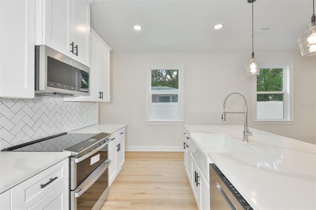 1913 West Beach Street Tampa, FL 33607 - Photo 9 of 36