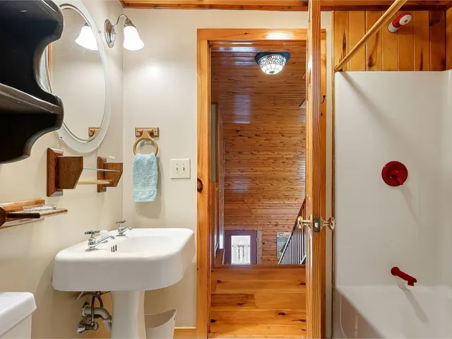 $549,000 | 657 Maple Street, Waltham, VT 05491