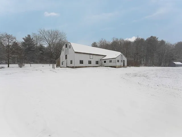 $549,000 | 657 Maple Street, Waltham, VT 05491