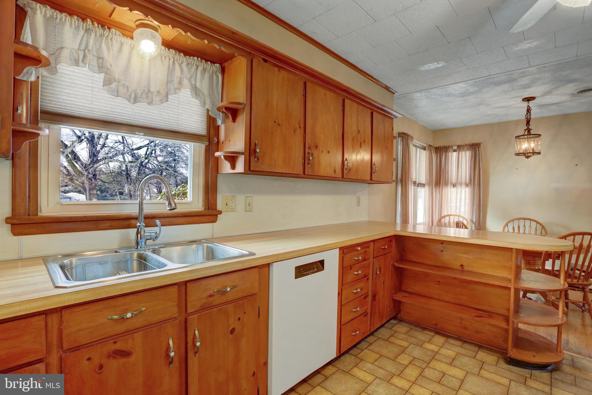 961 South Forge Road Palmyra, PA 17078 - Photo 14 of 41 Gallery Image 14