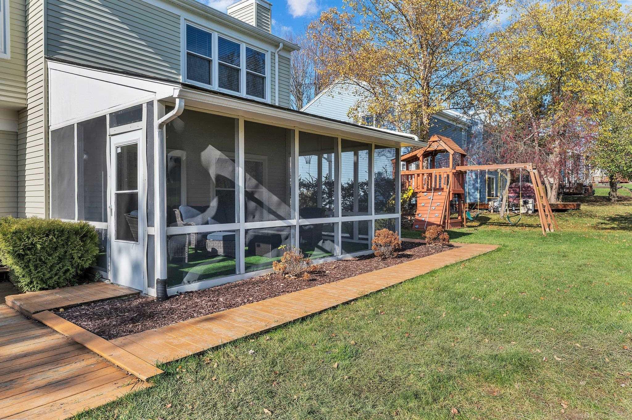 1636 Ridgecrest Rochester Hills, MI 48306 - Photo 24 of 25