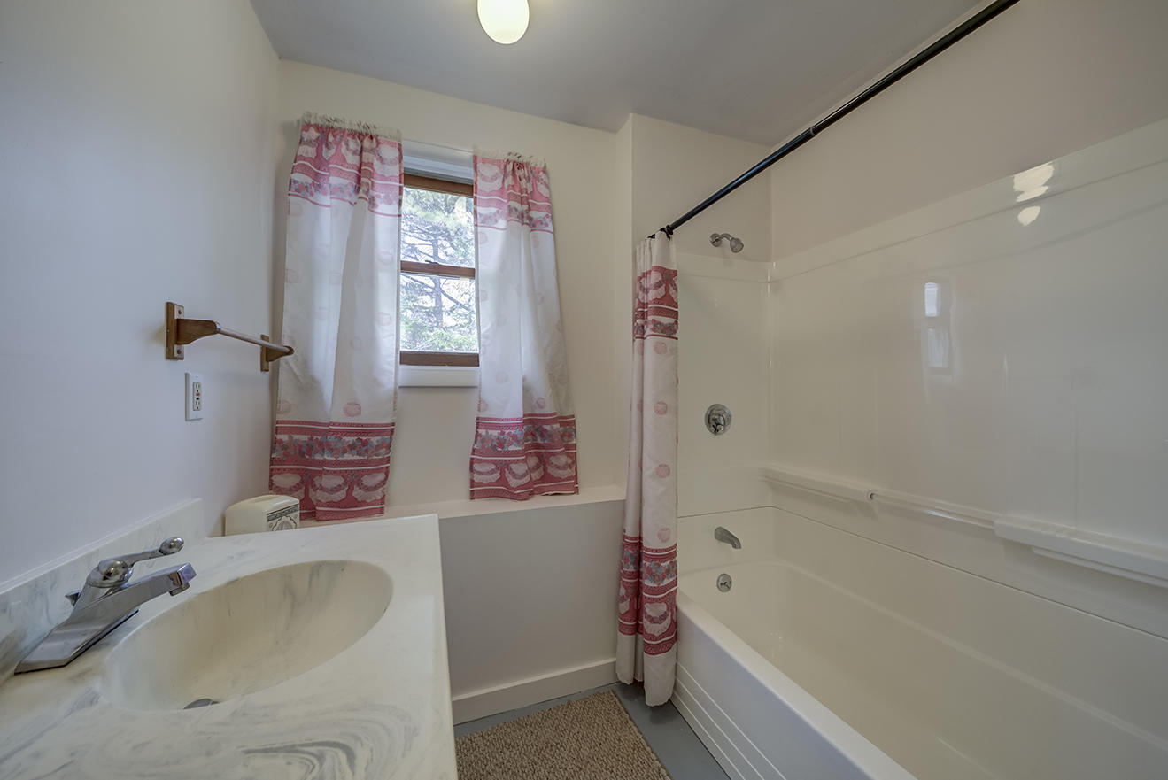 374 Bunker Hill Road Warren, ME 04864 - Photo 18 of 25 IMG_0239