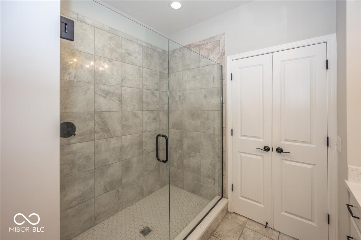 13103 Pennington Road Fishers, IN 46037 - Photo 16 of 31