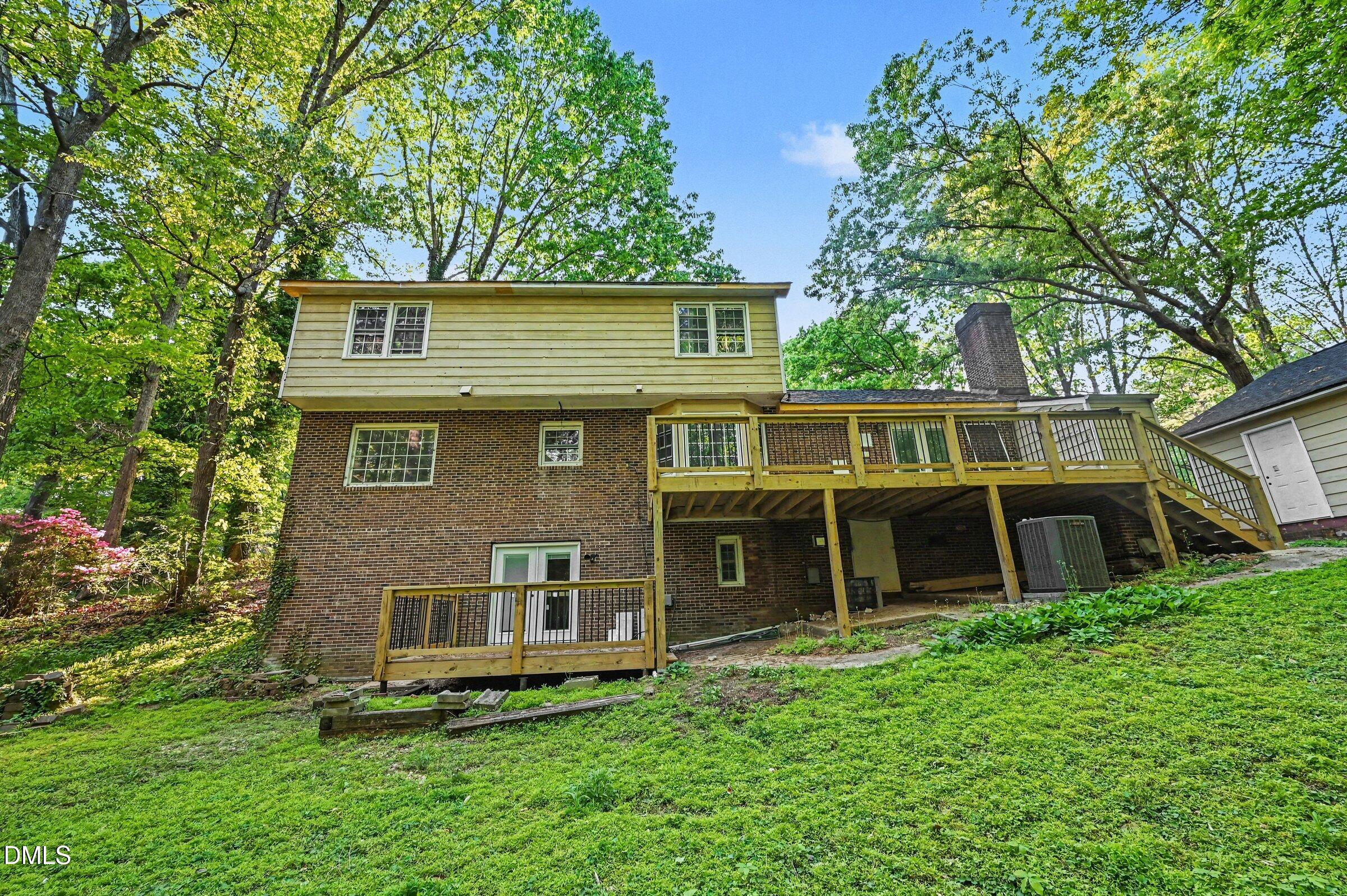 8700 Cliff Top Court Raleigh, NC 27613 - Photo 18 of 22 017_file_8011