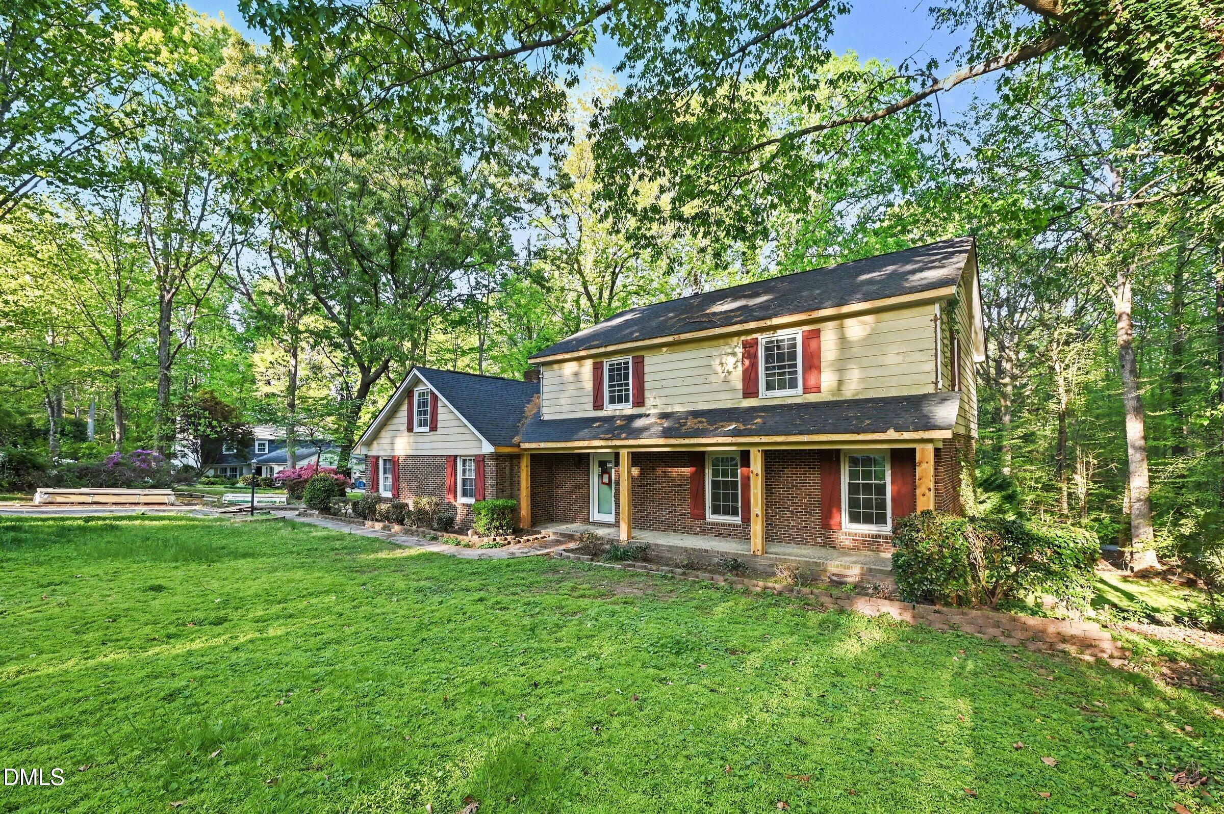 8700 Cliff Top Court Raleigh, NC 27613 - Photo 3 of 22 003_file_1159