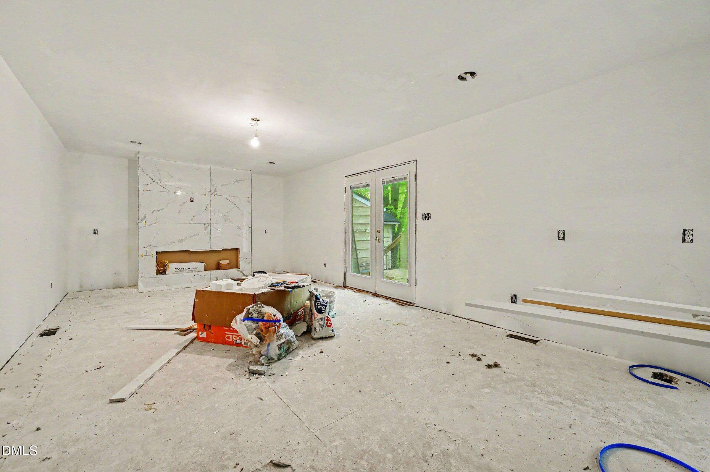 8700 Cliff Top Court Raleigh, NC 27613 - Photo 10 of 22 011_file_8145