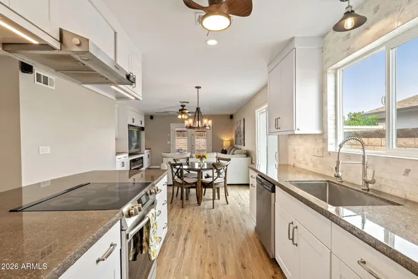 $449,000 | 560 West Emerald Avenue, Mesa, AZ 85210