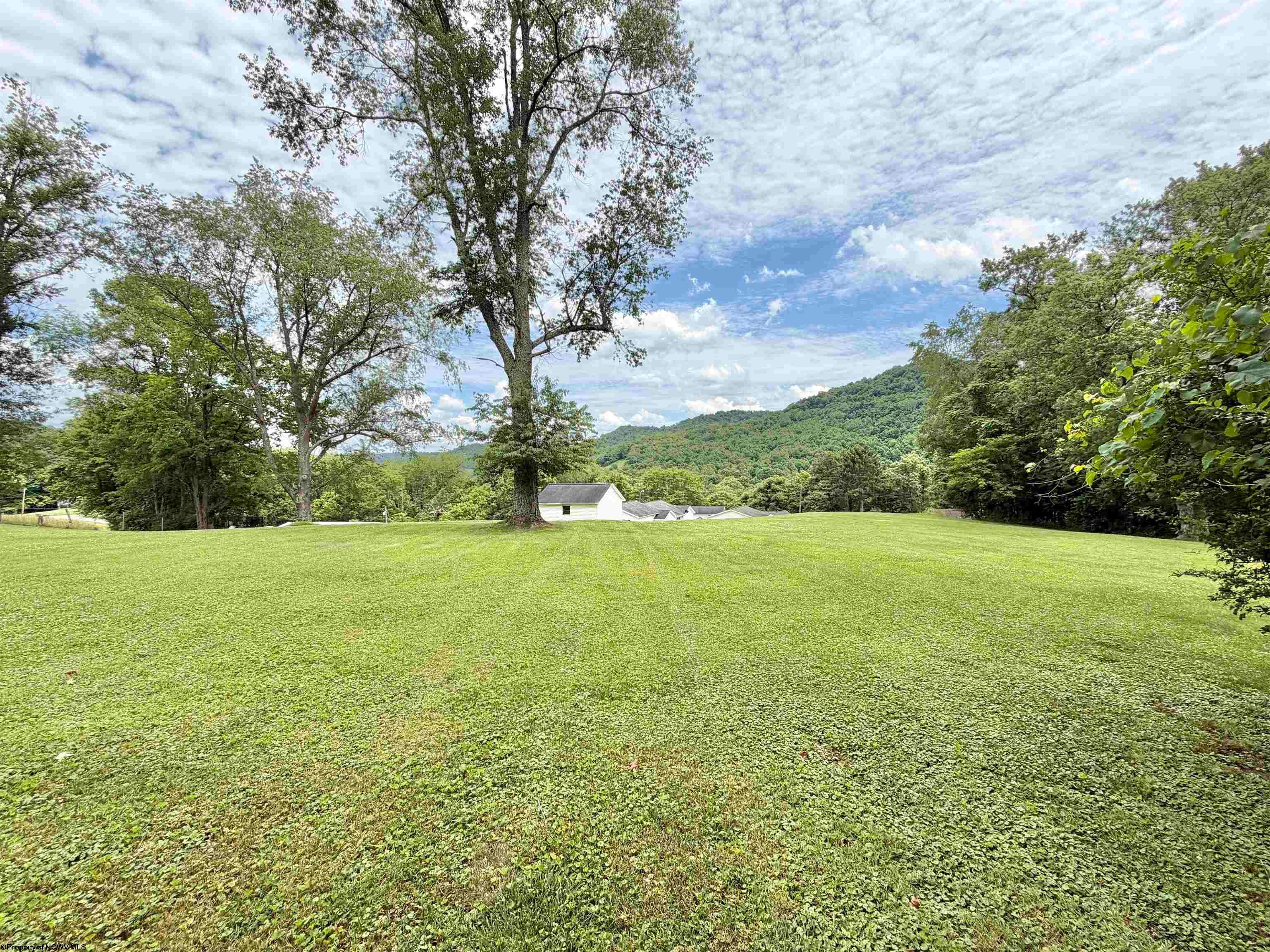 573 Rosemont School Road Bridgeport, WV 26330 - Photo 25 of 50 Gallery Image 25