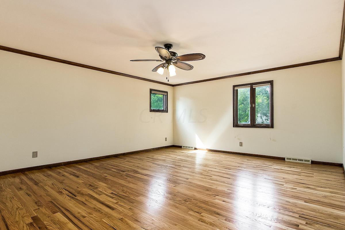 1331 Windham Road Upper Arlington, OH 43220 - Photo 12 of 44