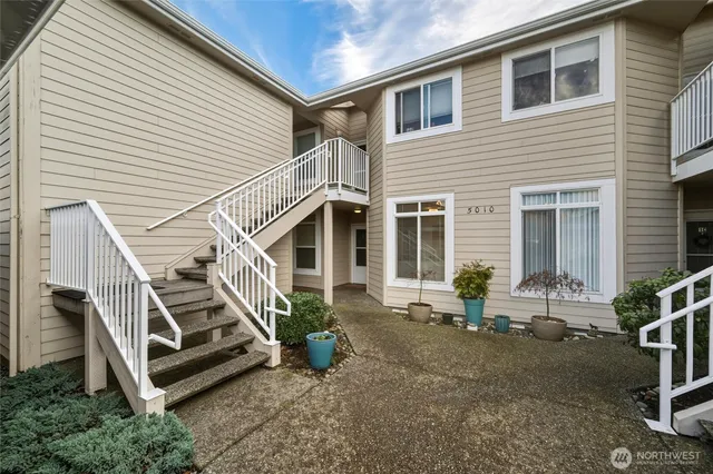 $485,000 | 5010 Festival Boulevard, Unit 1B, Bellingham, WA 98226