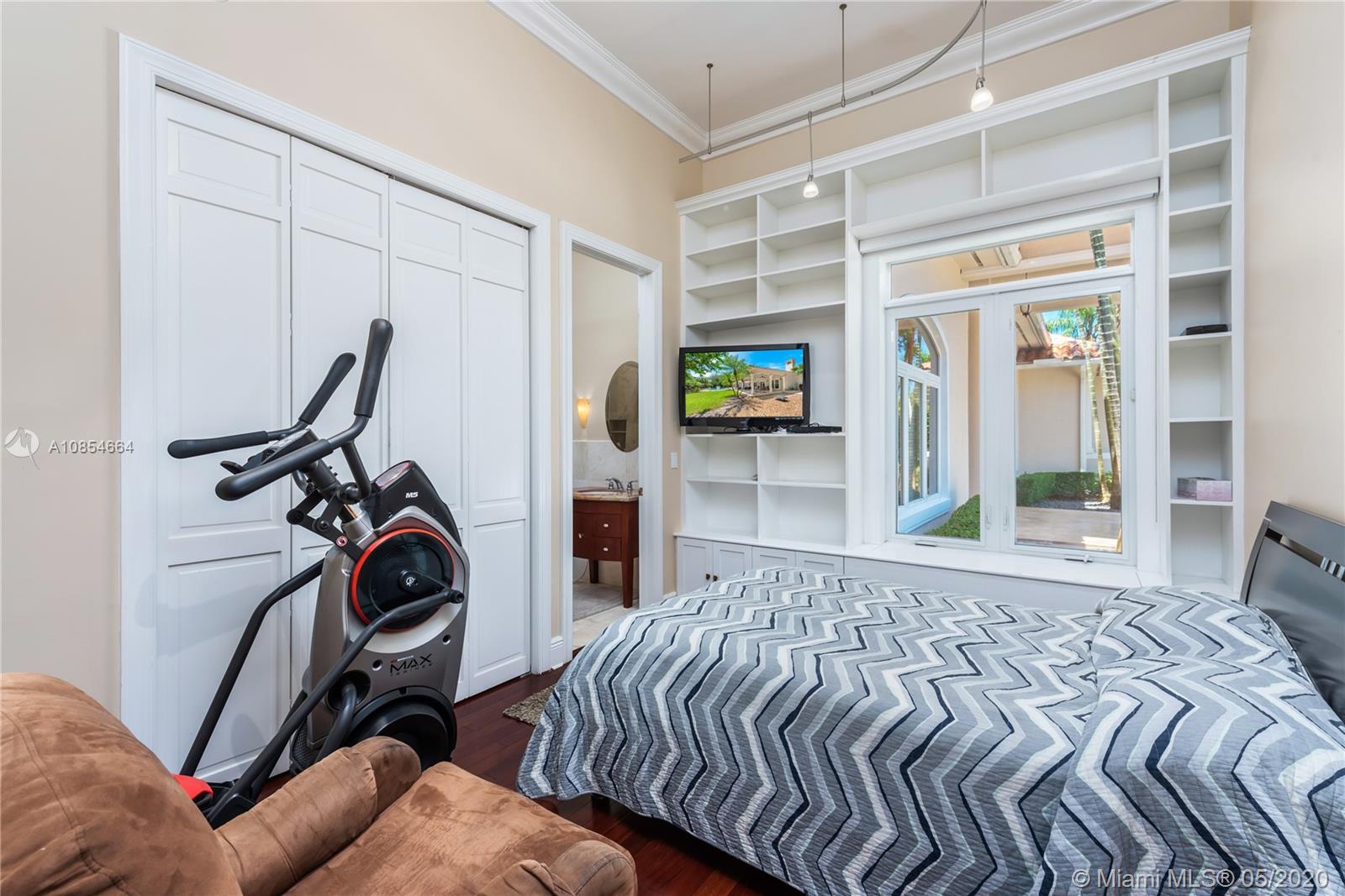 6250 Rolling Rd Drive Pinecrest, FL 33156 - Photo 19 of 46 Gallery Image 19