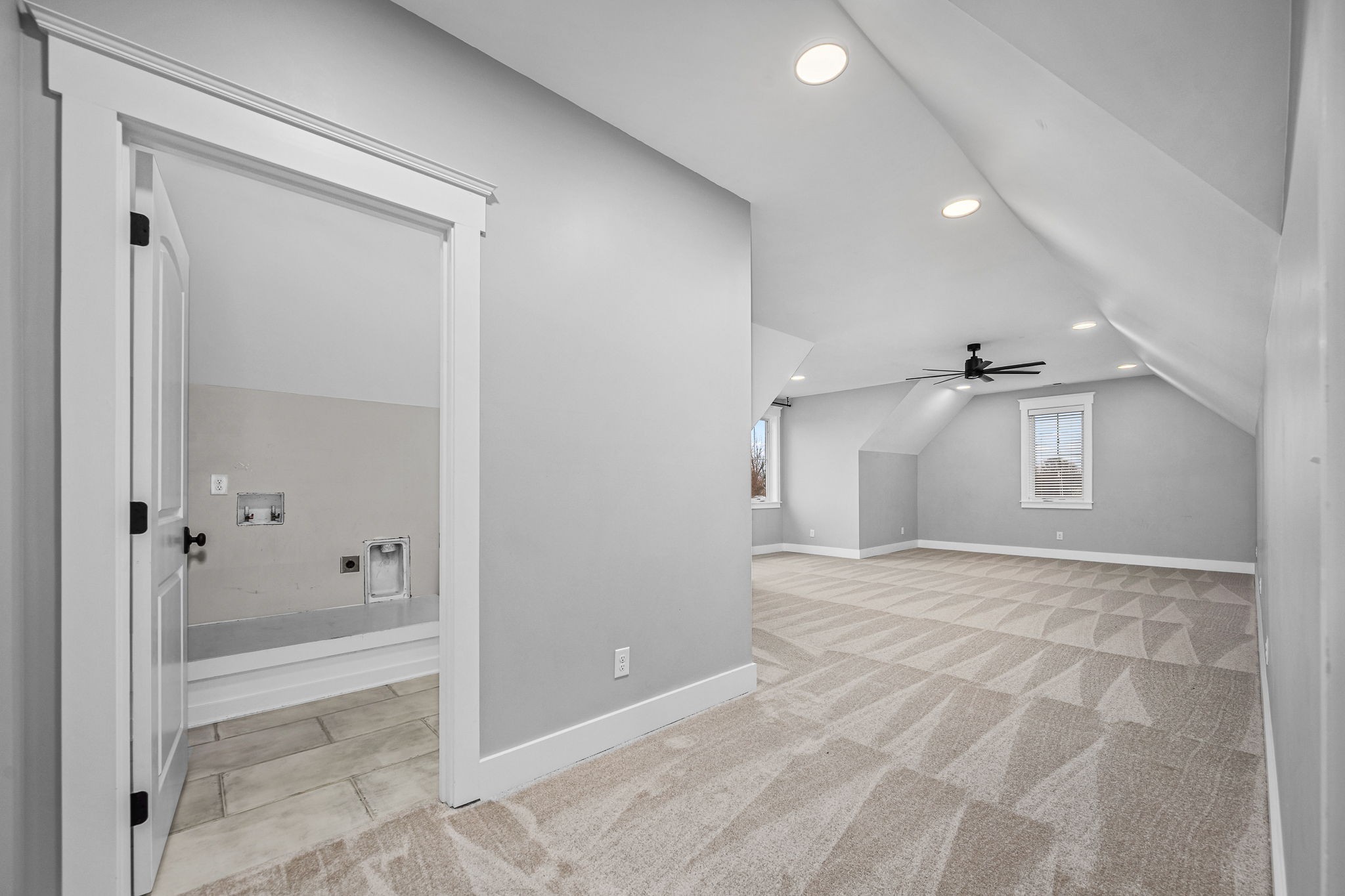 5296 Cross Plains Road White House, TN 37188 - Photo 36 of 87 a view of a bathroom with a bathtub and shower