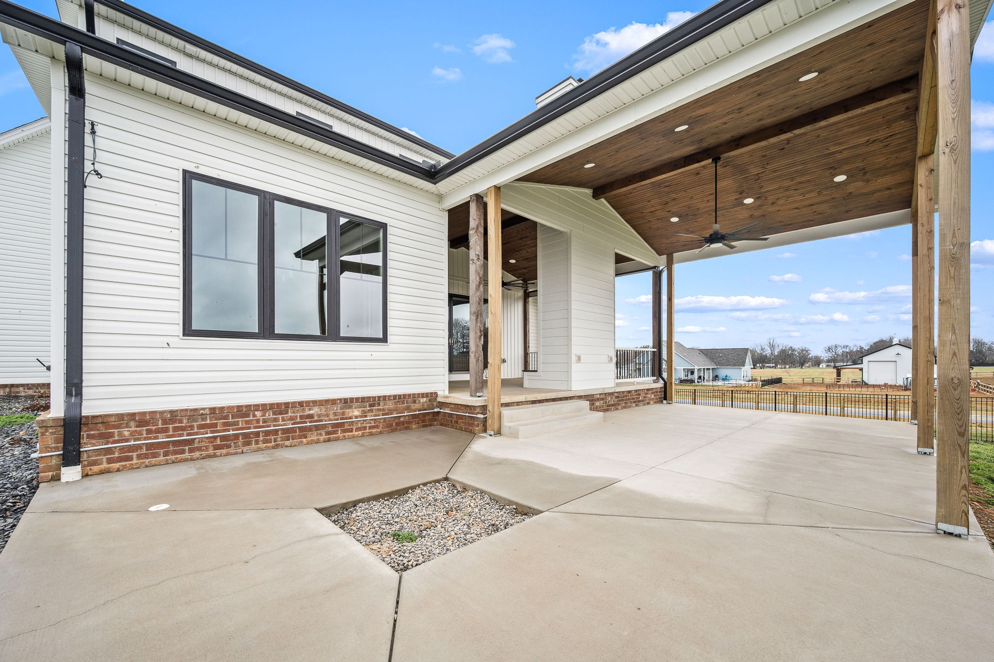 5296 Cross Plains Road White House, TN 37188 - Photo 66 of 87 a view of a living room and a couch
