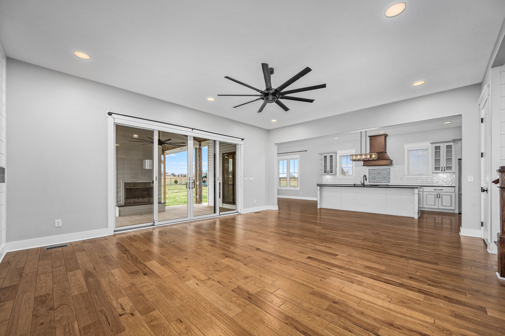 5296 Cross Plains Road White House, TN 37188 - Photo 8 of 87