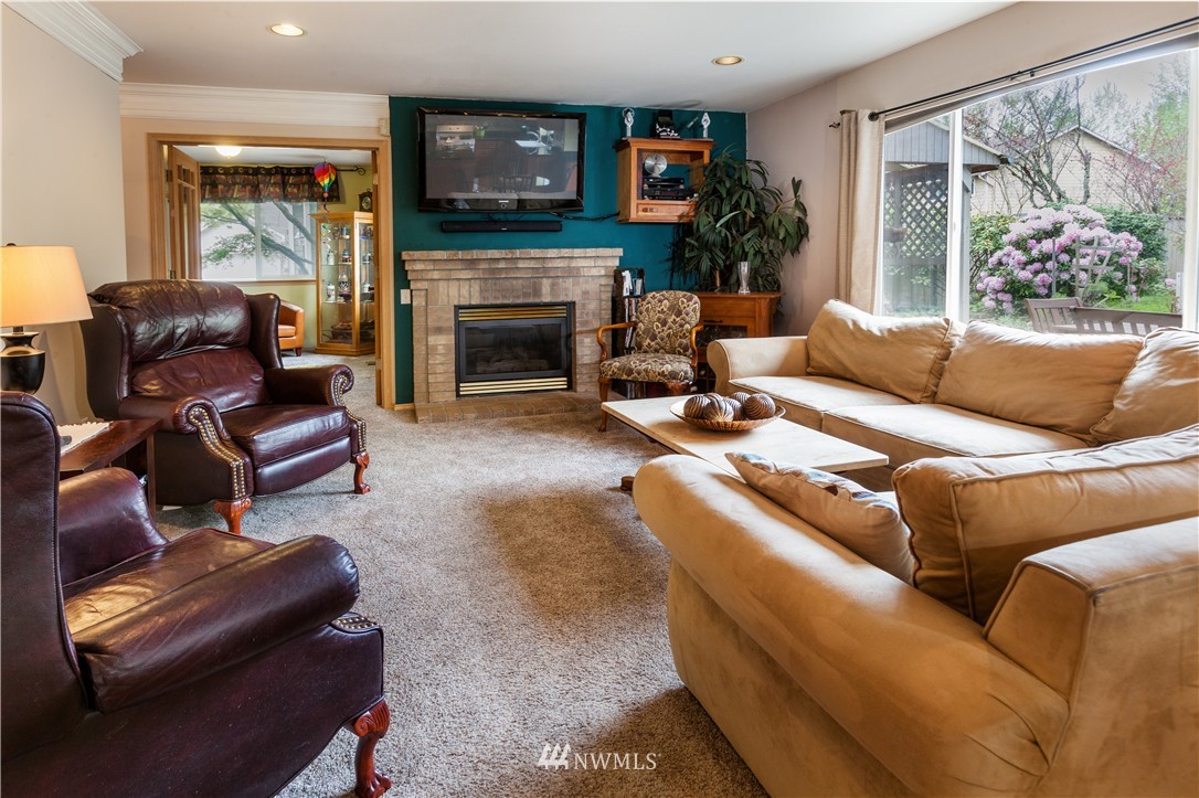4400 Northeast 6th Place Renton, WA 98059 - Photo 8 of 15