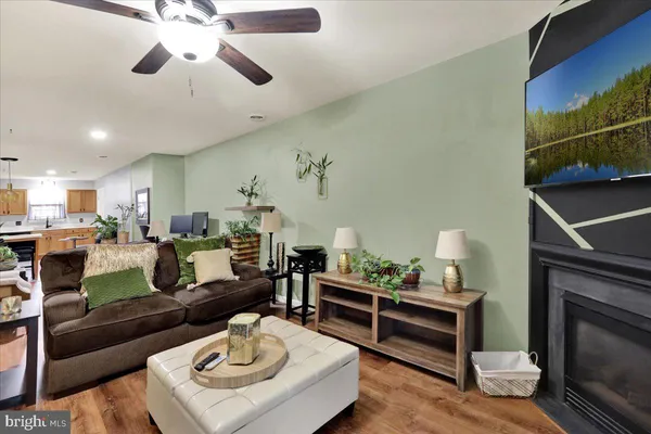 $185,000 | 224 Christine Drive, Reading, PA 19606