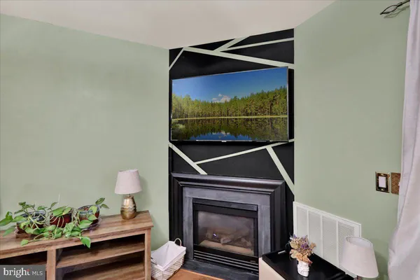 $185,000 | 224 Christine Drive, Reading, PA 19606