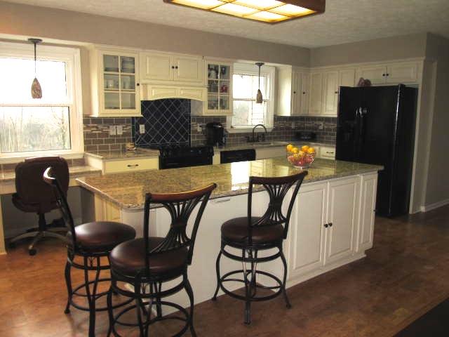 180 Bankshire Road Beechgrove, TN 37018 - Photo 7 of 20 Gorgeous remodeled kitchen with granite counter tops. All appliances stay