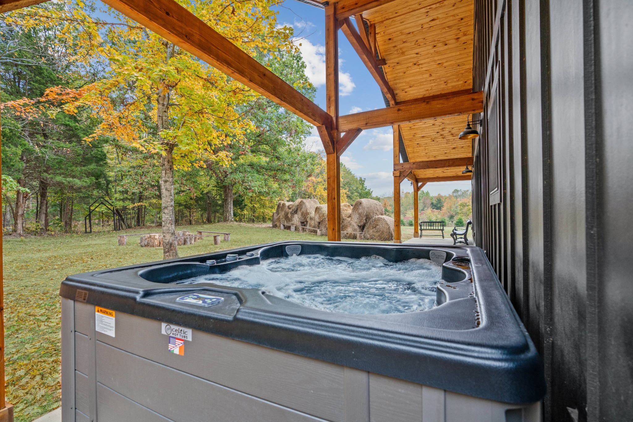3320 Slayden-Marion Road Cumberland Furnace, TN 37051 - Photo 17 of 43 a view of a living room and kitchen