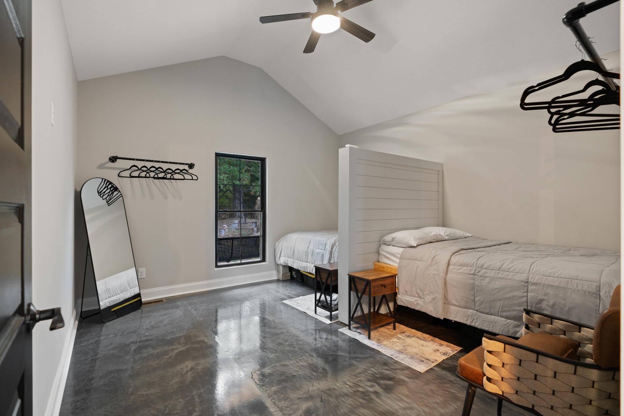 3320 Slayden-Marion Road Cumberland Furnace, TN 37051 - Photo 26 of 43 a bedroom with bed and window