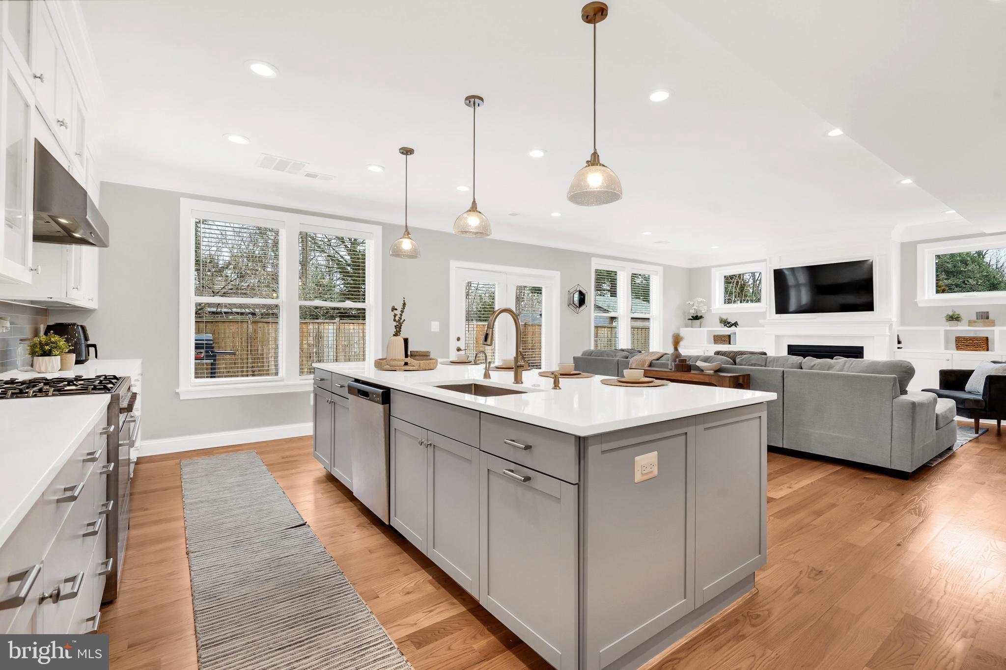 3925 Decatur Avenue Kensington, MD 20895 - Photo 13 of 55