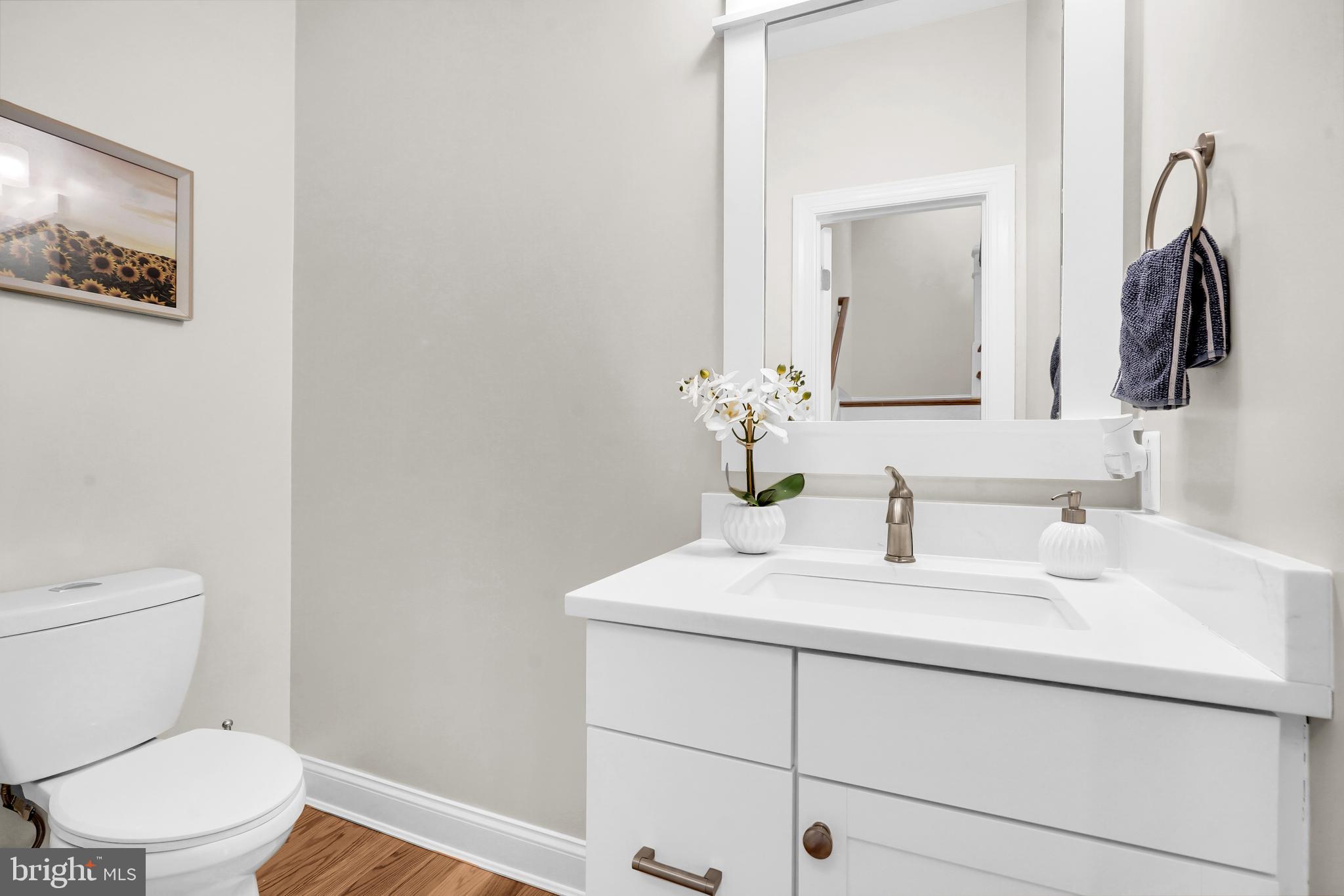 3925 Decatur Avenue Kensington, MD 20895 - Photo 15 of 55 Convenient main level powder room