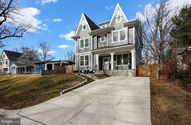 $1,250,000 | 3925 Decatur Avenue, Kensington, MD 20895