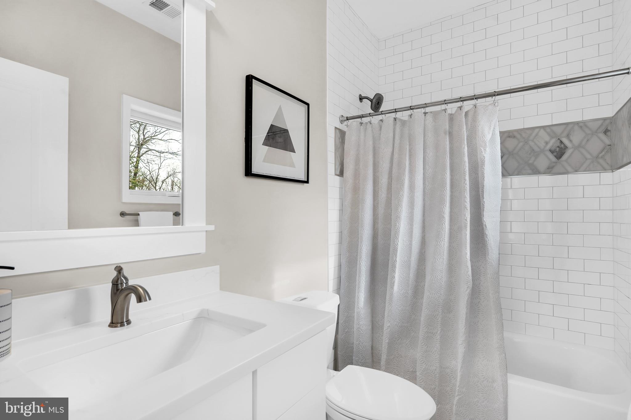 3925 Decatur Avenue Kensington, MD 20895 - Photo 27 of 55 Note the lovely tile work!