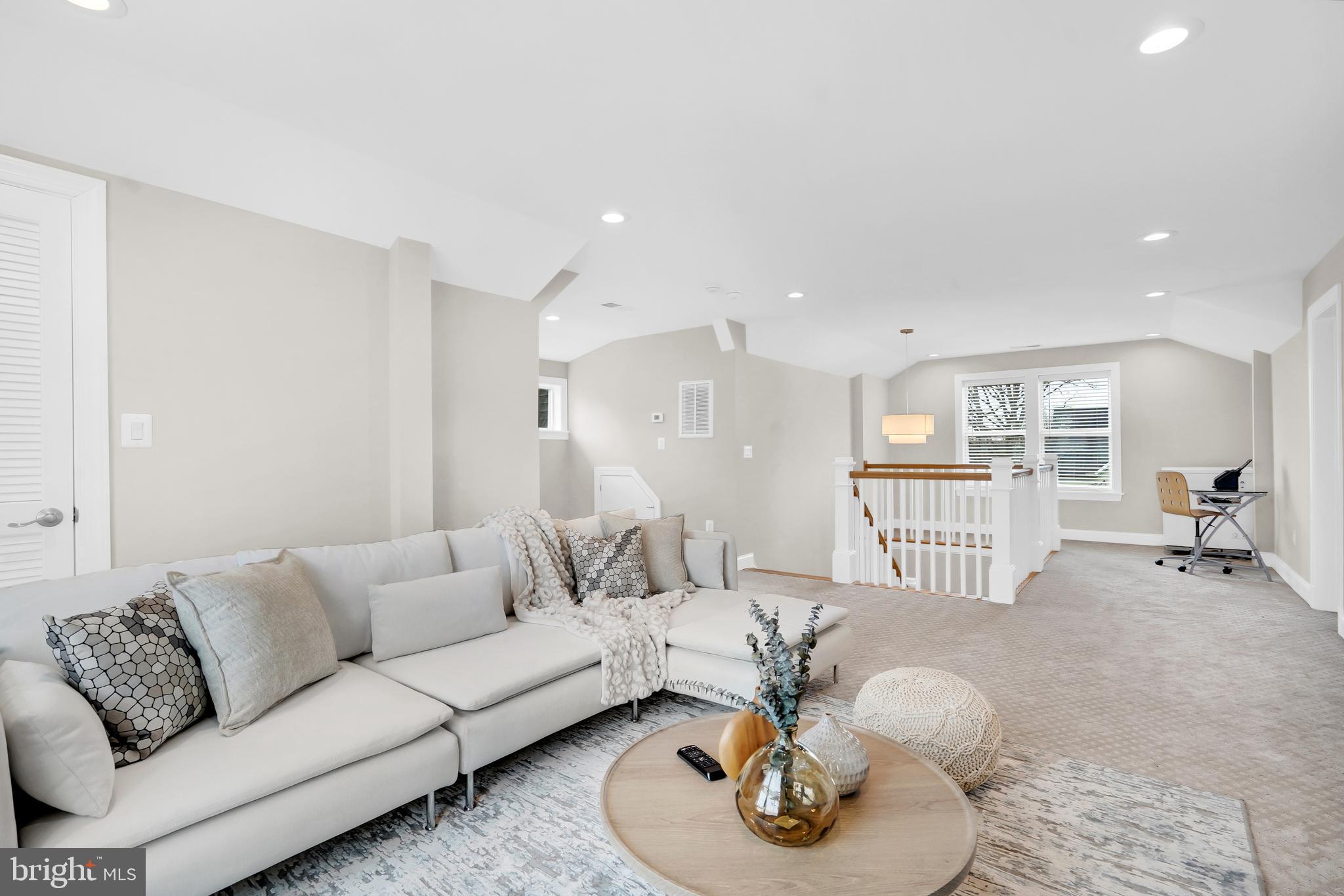 3925 Decatur Avenue Kensington, MD 20895 - Photo 33 of 55 Very generous family room space