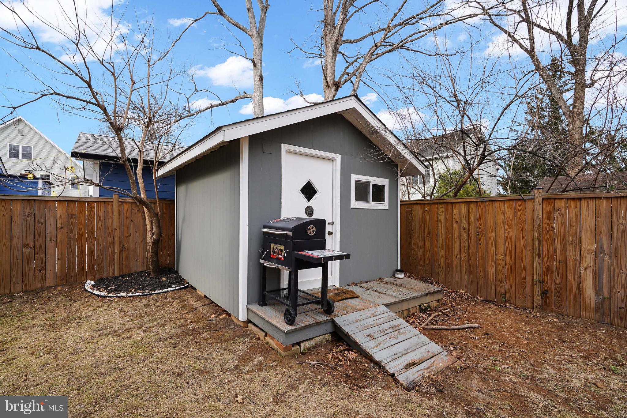 3925 Decatur Avenue Kensington, MD 20895 - Photo 41 of 55 Convenient storage shed