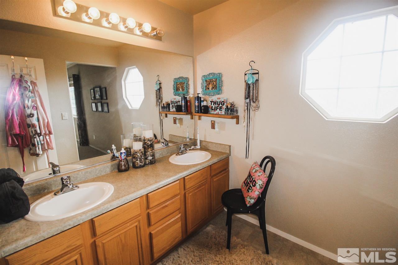 17875 Fairfax Court Reno, NV 89508 - Photo 13 of 16 Photo 13