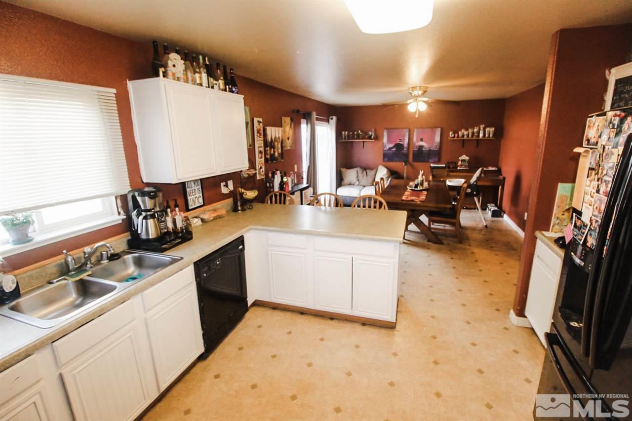 17875 Fairfax Court Reno, NV 89508 - Photo 6 of 16 Photo 6