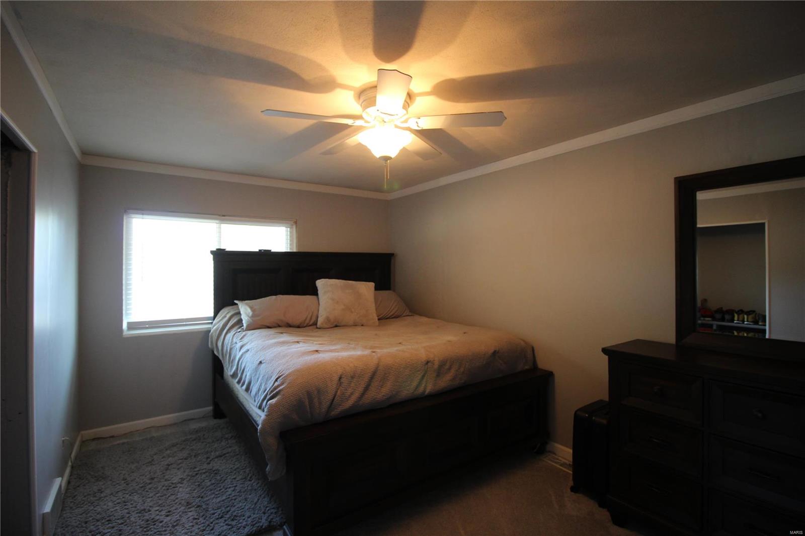 2118 Johnson Road Granite City, IL 62040 - Photo 19 of 33 Gallery Image 19