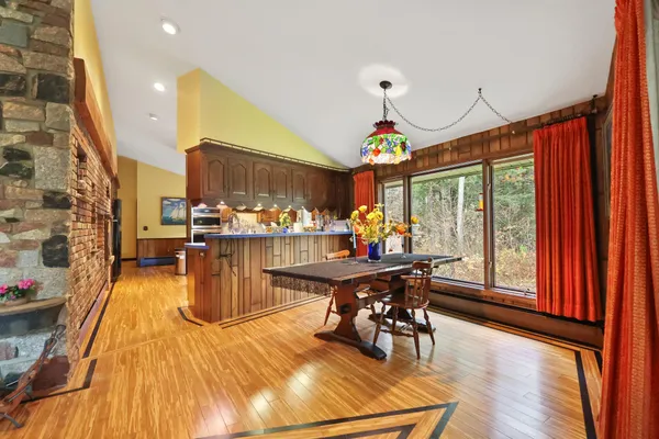 $749,500 | 275 Kennebec Road, Hampden, ME 04444