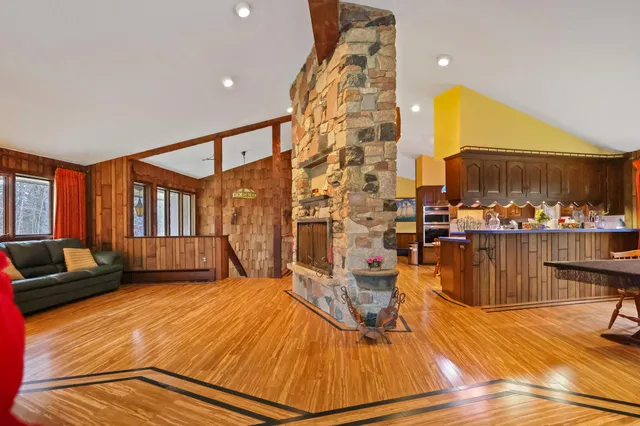 $749,500 | 275 Kennebec Road, Hampden, ME 04444