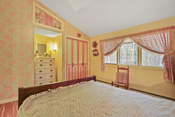 $749,500 | 275 Kennebec Road, Hampden, ME 04444