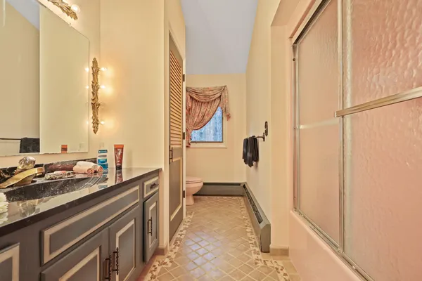 $749,500 | 275 Kennebec Road, Hampden, ME 04444