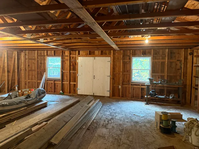 $749,500 | 275 Kennebec Road, Hampden, ME 04444