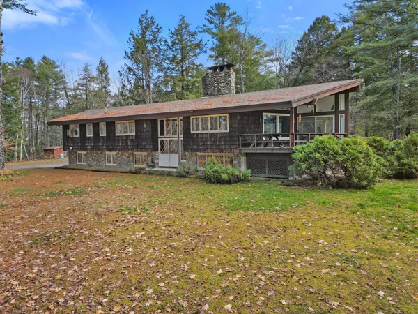 $749,500 | 275 Kennebec Road, Hampden, ME 04444