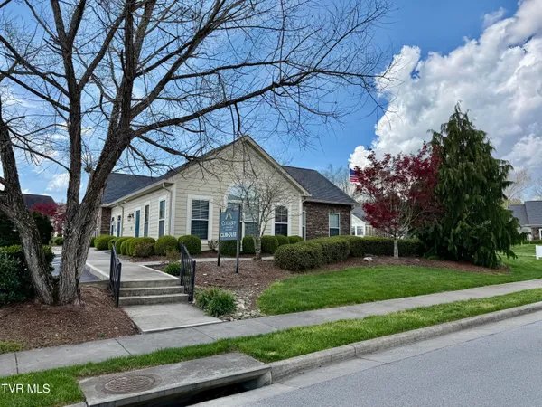 $409,850 | 1450 Hatterdale Farm Road, Unit 1450, Blountville, TN 37617