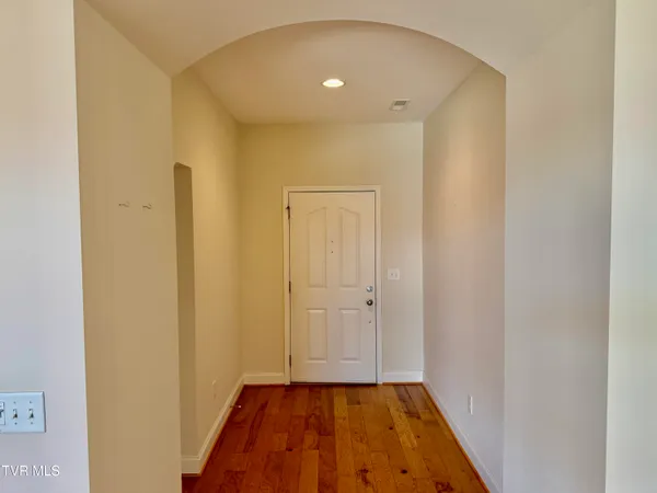 $409,850 | 1450 Hatterdale Farm Road, Unit 1450, Blountville, TN 37617