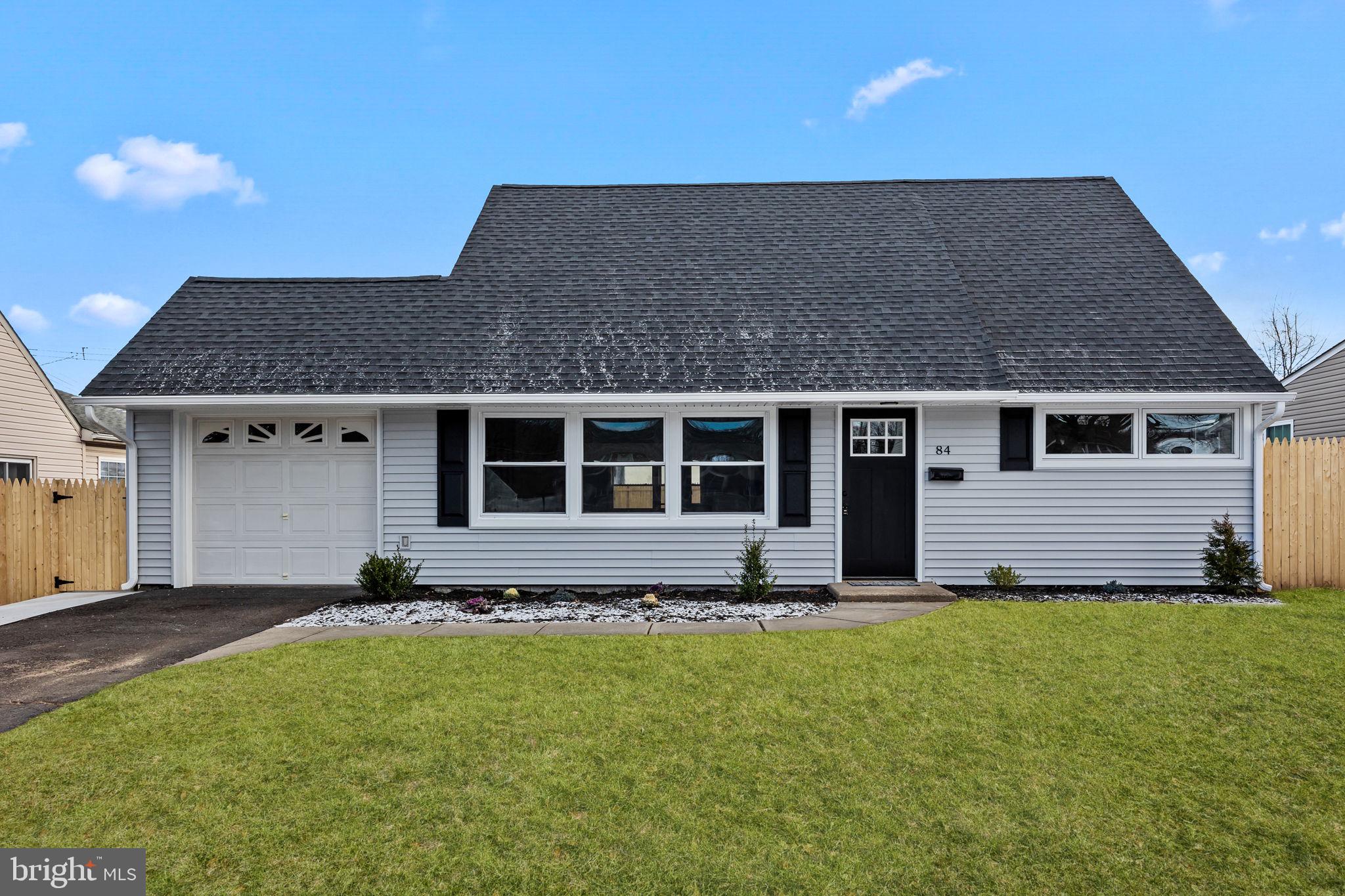 84 Pumpkin Hill Road Levittown, PA 19056 - Photo 2 of 38 Gallery Image 2