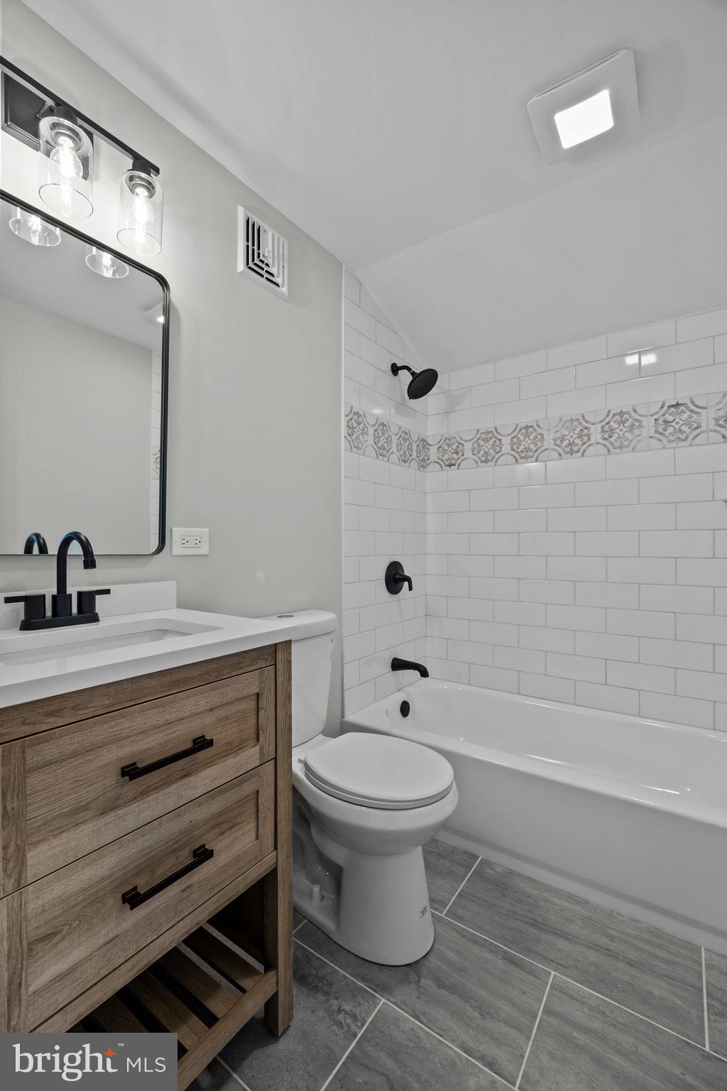 84 Pumpkin Hill Road Levittown, PA 19056 - Photo 27 of 38 Gallery Image 27