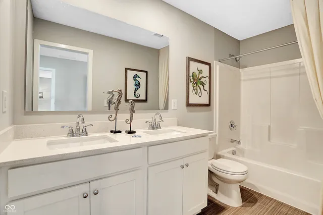 $360,590 | 1930 West Addison Drive, Greenfield, IN 46140