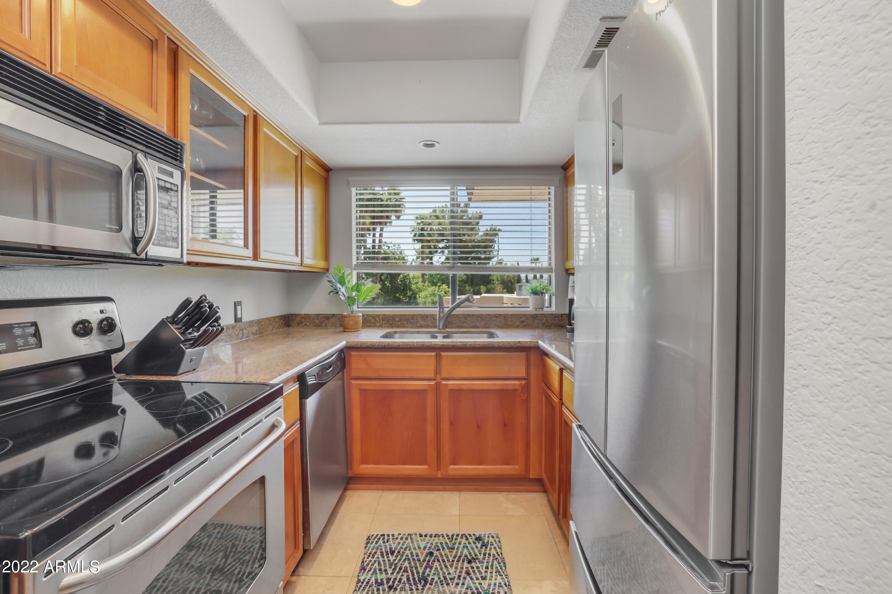 3235 East Camelback Road, Unit 205 Phoenix, AZ 85018 - Photo 7 of 18 0H0A7558