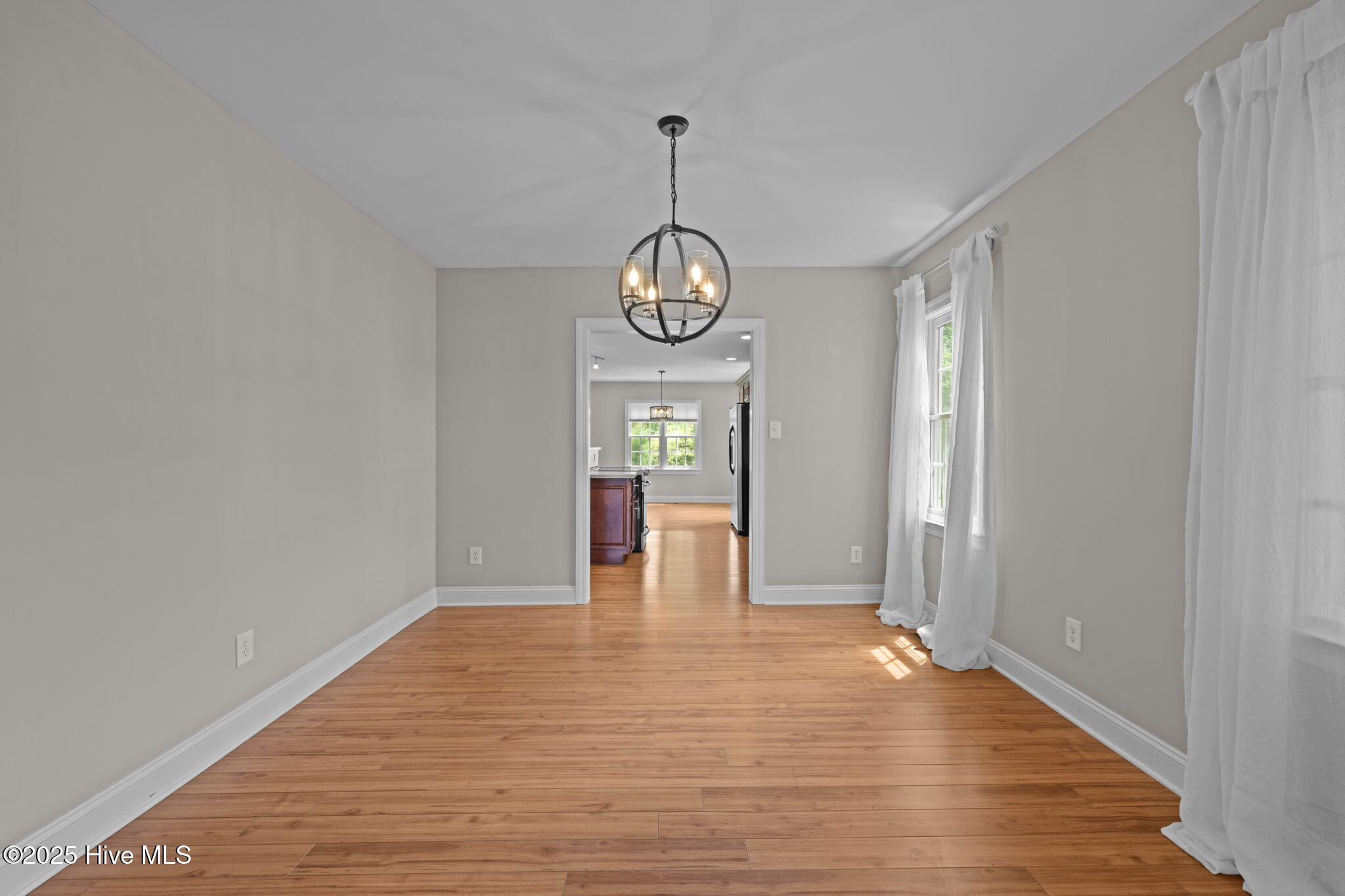 1609 Lucerne Way New Bern, NC 28560 - Photo 15 of 48 Formal Dining Room