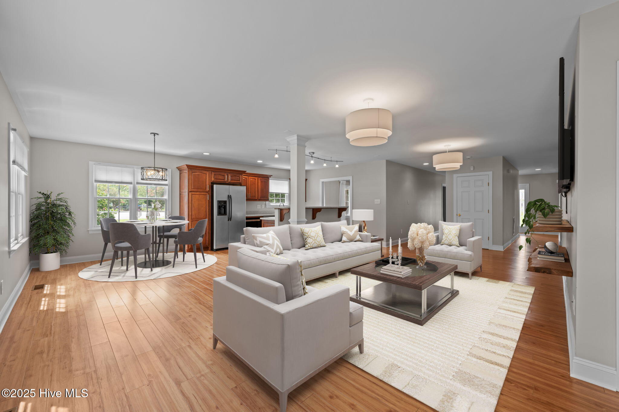 1609 Lucerne Way New Bern, NC 28560 - Photo 9 of 48 Virtually Staged Living