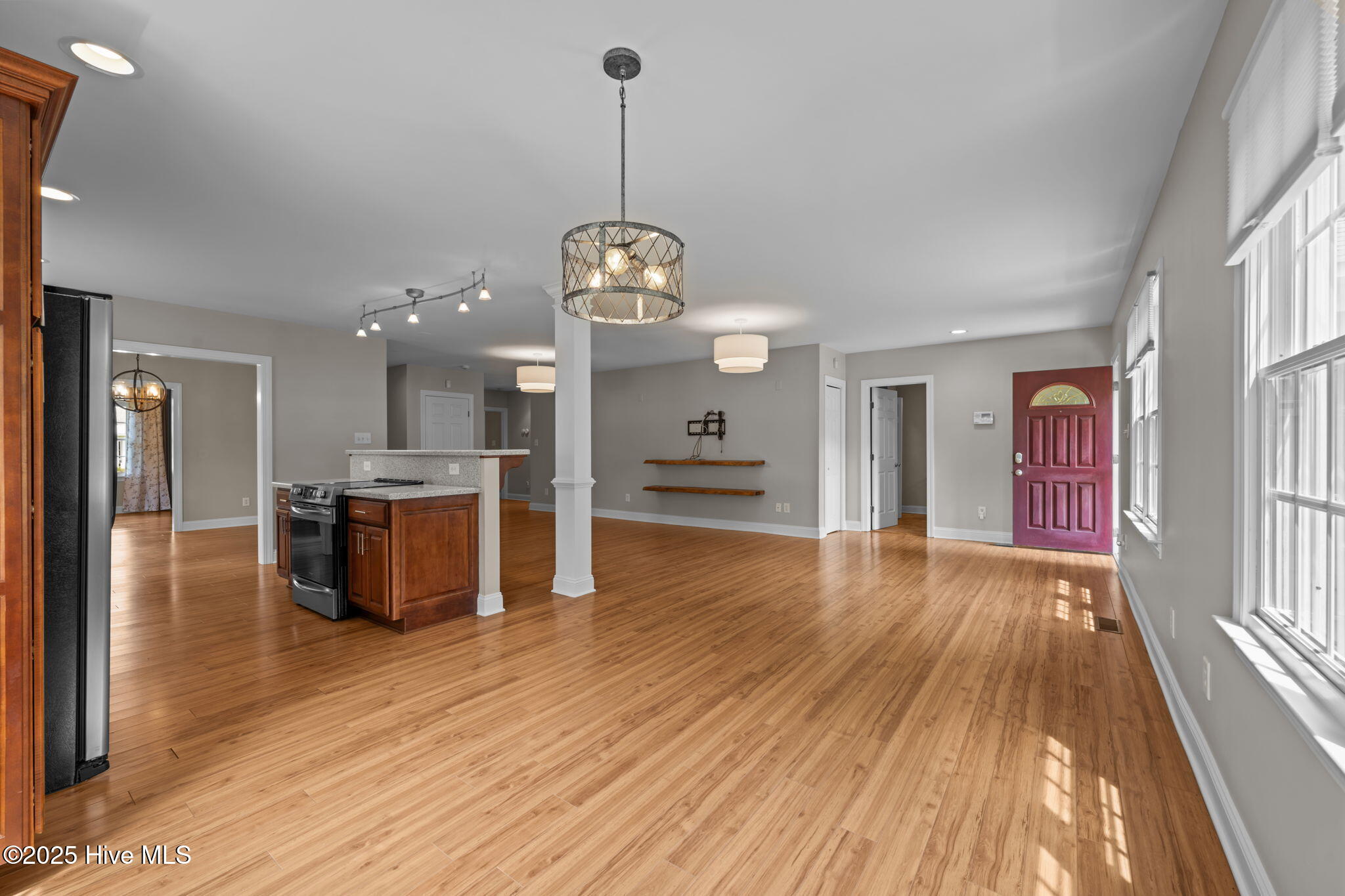 1609 Lucerne Way New Bern, NC 28560 - Photo 10 of 48 Open Living Space