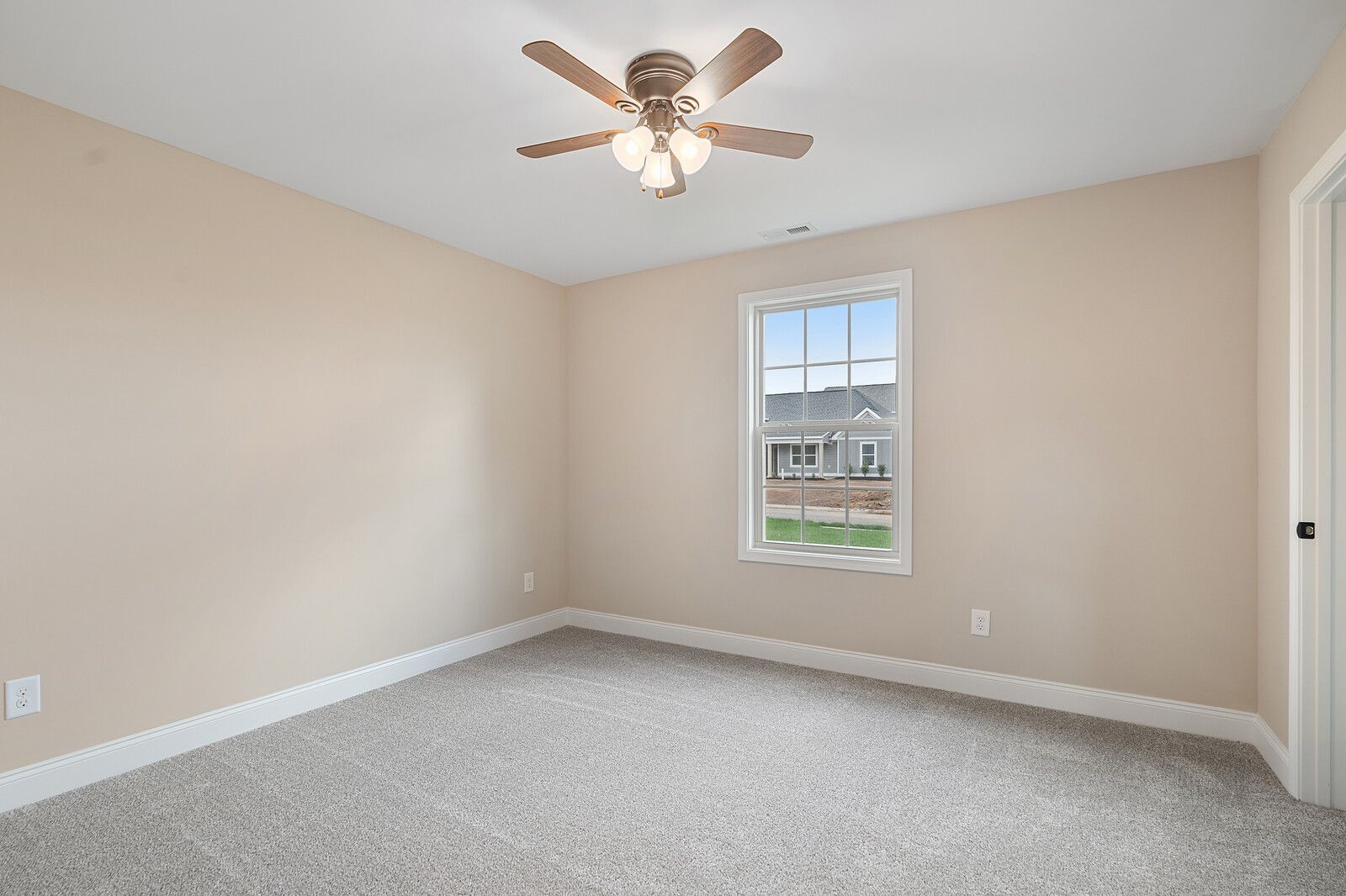 323 Fieldstone Lane Springfield, TN 37172 - Photo 9 of 17 Gallery Image 9
