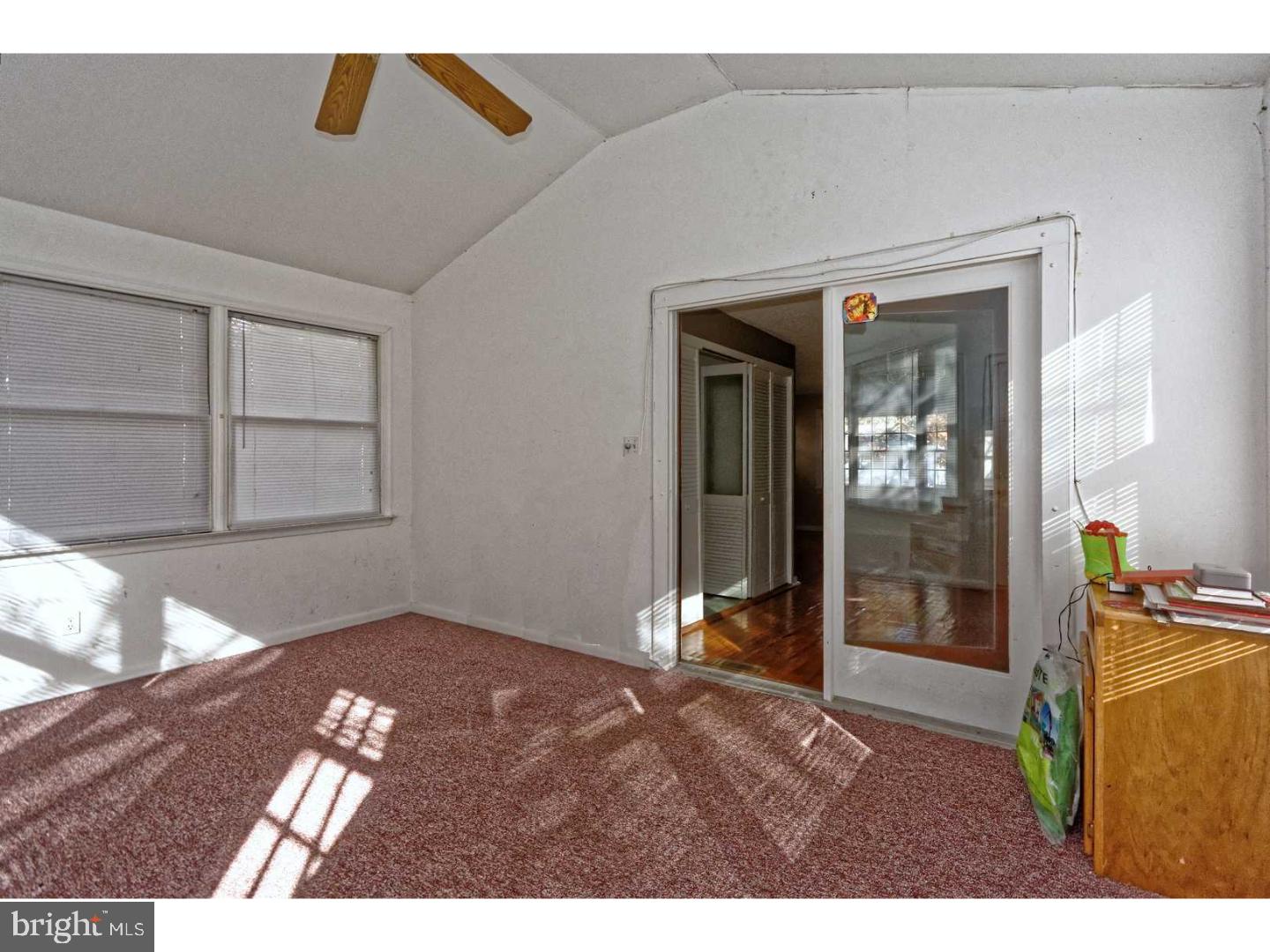 402 Cornell Road Glassboro, NJ 08028 - Photo 11 of 25 Sun Room